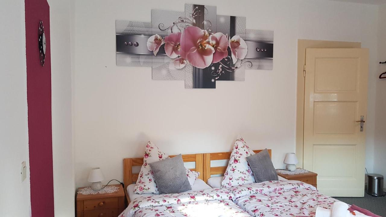 Gasthaus Alter Bahnhof Hotel Metzdorf Kültér fotó